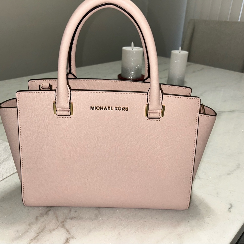 Michael Kors Pink Handbag